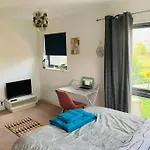 Marigold Private Double Room
